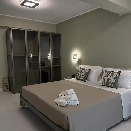 Couette-café Sunbeach 44 - Luxury Melito Di Porto Salvo