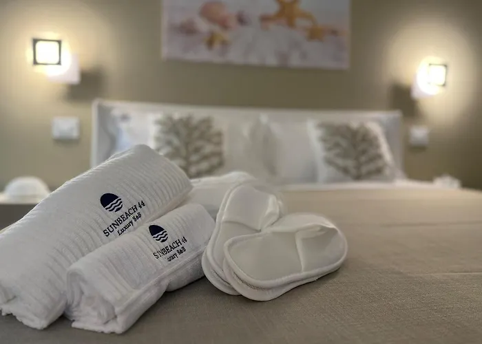 Sunbeach 44 - Luxury 住宿加早餐酒店 4*